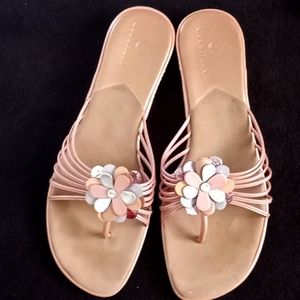 - Cole Haan Nike Air Flip flop Sandals Size 7B